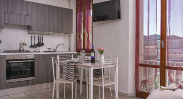 bilocale-vista-piazza-living4